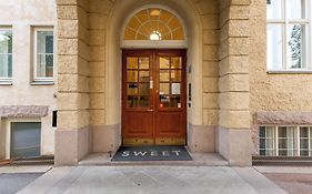 The Apartments Company - The Sweet